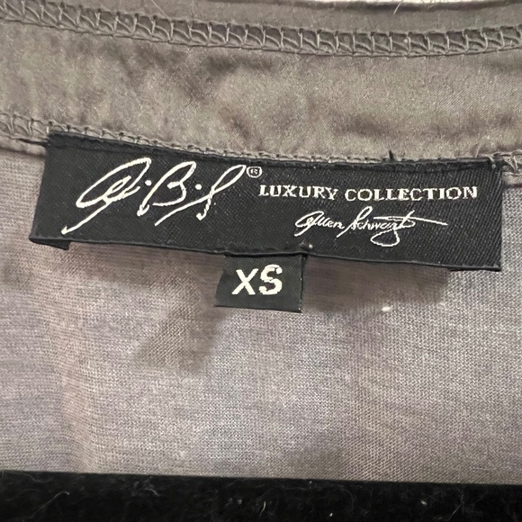 ABS by Allen Schwartz Grey top - Picture 2 of 6